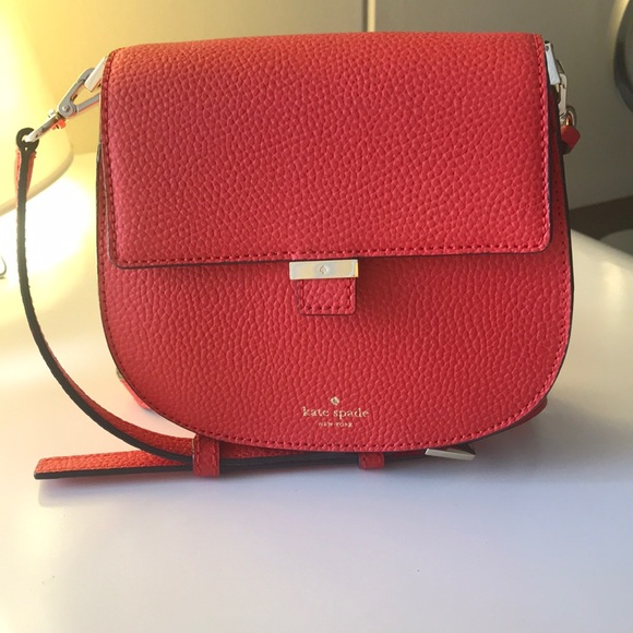 Kate Spade Red Bucket Crossbody - Picture 2 of 7